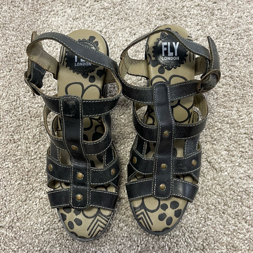 Fly London Strappy Maye Wedges - Picture 3 of 13